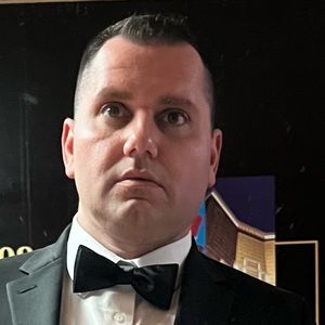 Meet your Posher, Justin